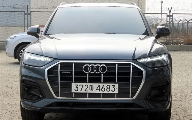 수원중고차구매 Q5 (FY) 45 TFSI 콰트로 스포트백 매물 사진 19 - 2024/11 15,637km